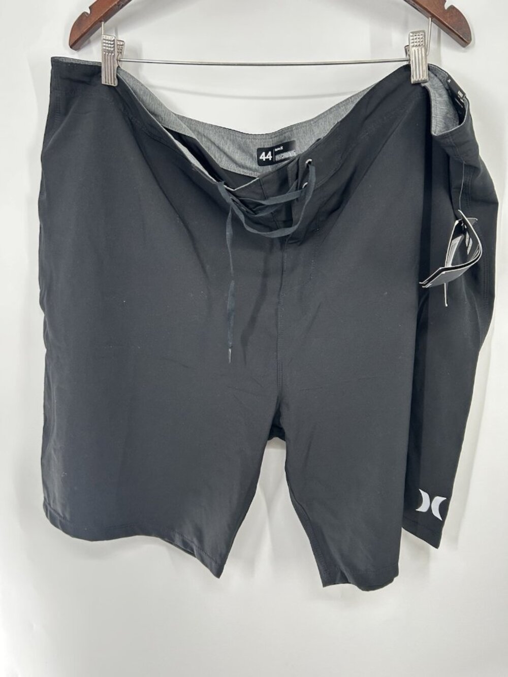 HURLEY One And Only BDST SSDE IN Black Board Shorts Trunks Mens Size 44 NWT 20"